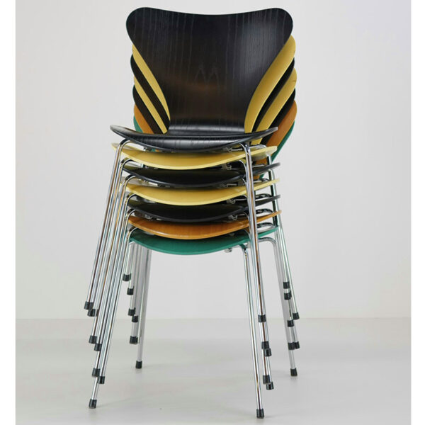 130 originale Arne Jacobsen Serie 7 Stühle für Fritz Hansen - VS94