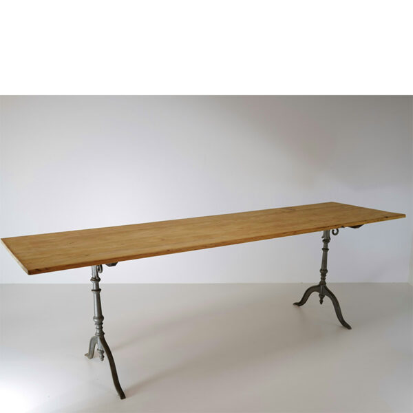 Esstisch 240×67 cm mit Gussfüssen & Tannenholz - VS127
